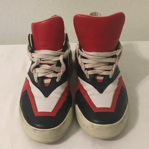 Black Red White Leather Luxe Sneaker Shoes Sz 42 - Picture 3 of 8